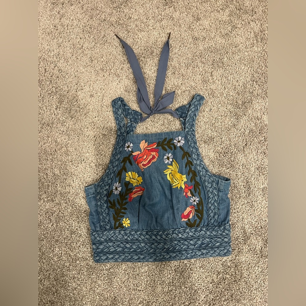Anthropologie Pilcro Crop Embroidered Top